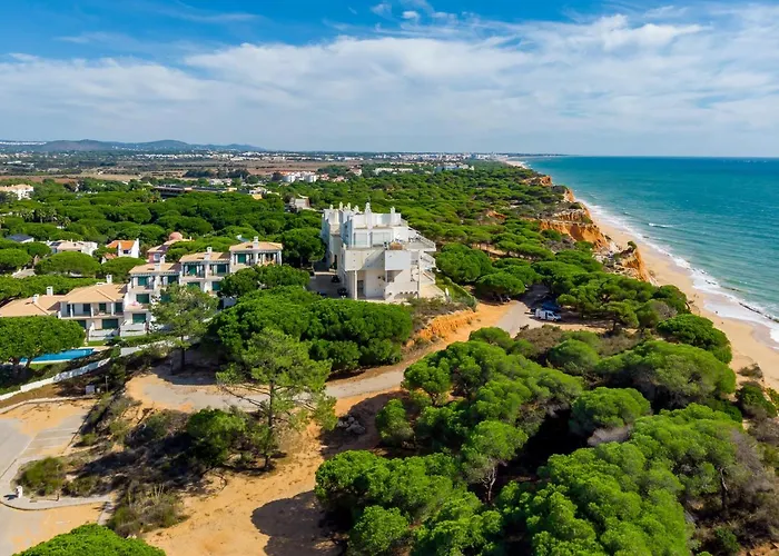 Villa Moises