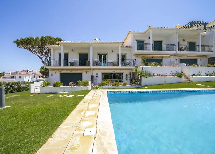 Villa Moises